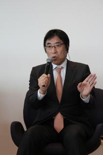 慶應義塾大医学部放射線科学の陣崎雅弘教授