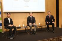 左から小野崎氏、大幸氏、AMDD玉井会長